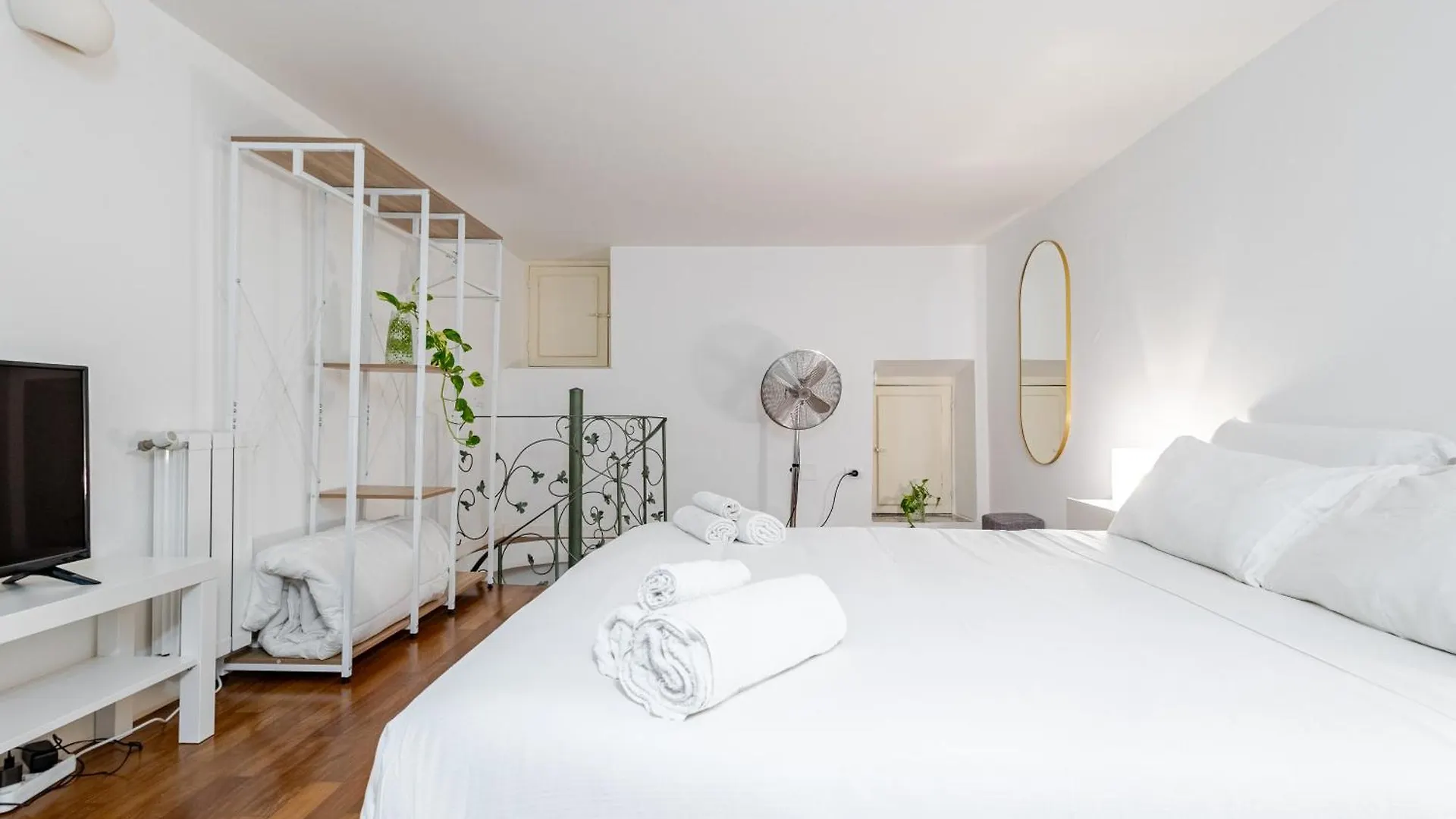 פלרמו Liberty Boutique Apartment 0*,